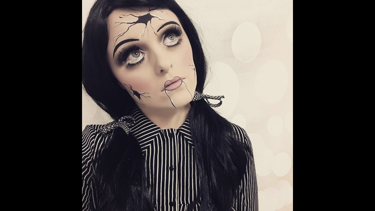 BROKEN DOLL Halloween makeup tutorial - YouTube