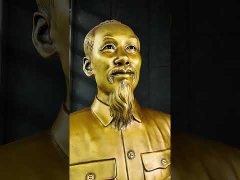 Tượng chủ tịch Hồ Chí Minh - Đời đời nhớ ơn người!