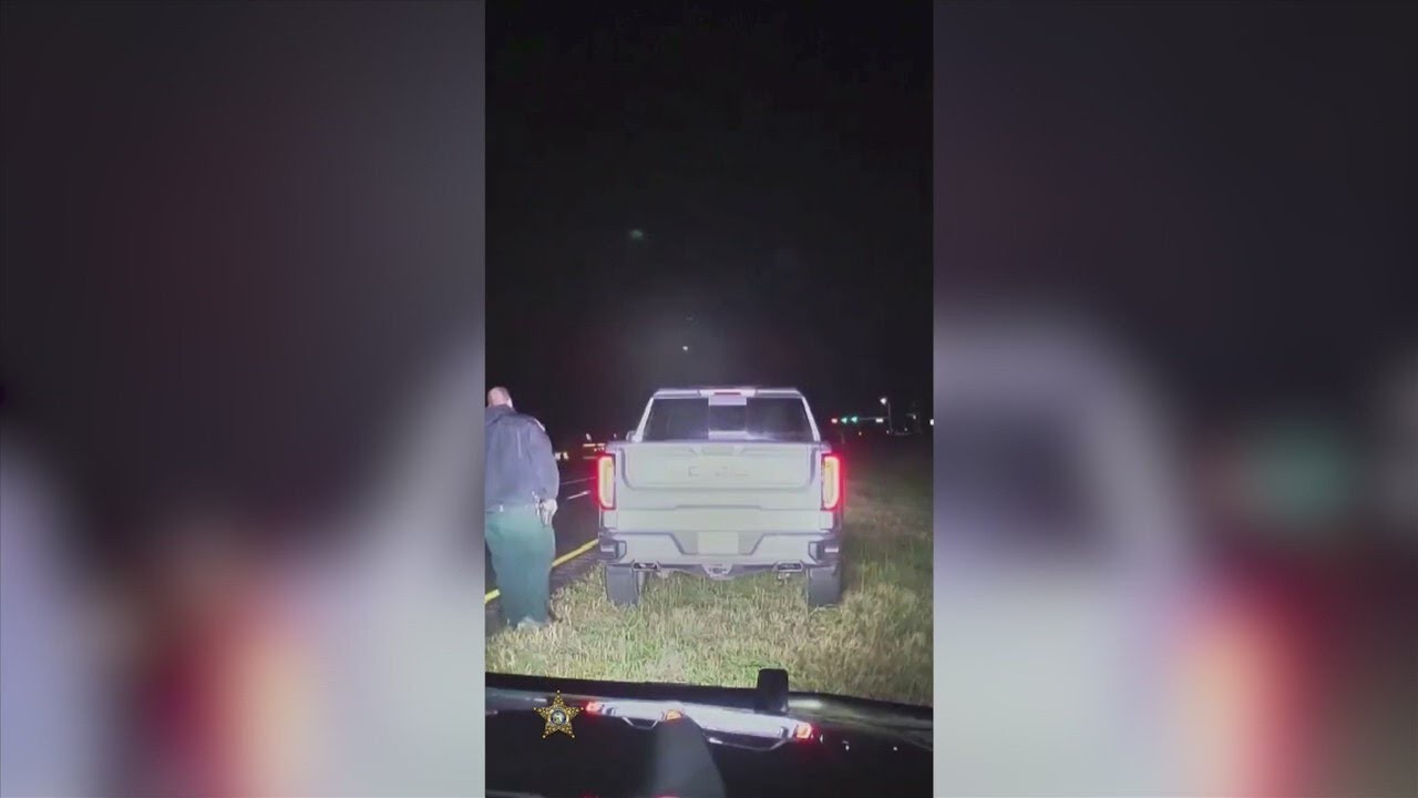 Walton deputy stops drunk driver going wrong way U.S. 98 - YouTube