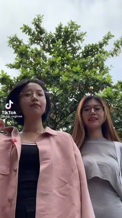 Video tiktok (Putri) (Bareng Elvina Andini)