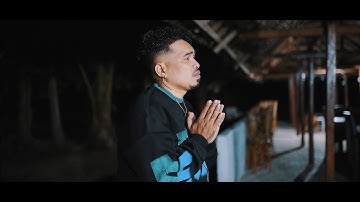 Chaken Winel Supusepa - "DIDEPAN POTRETMU IBU" . song writer : Arie Sapulette