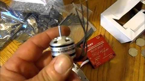 Quadcopter Build Part 5: Motor and ESC Unboxing (Emax 2212/980 kv & Emax 4 in 1 ESC)