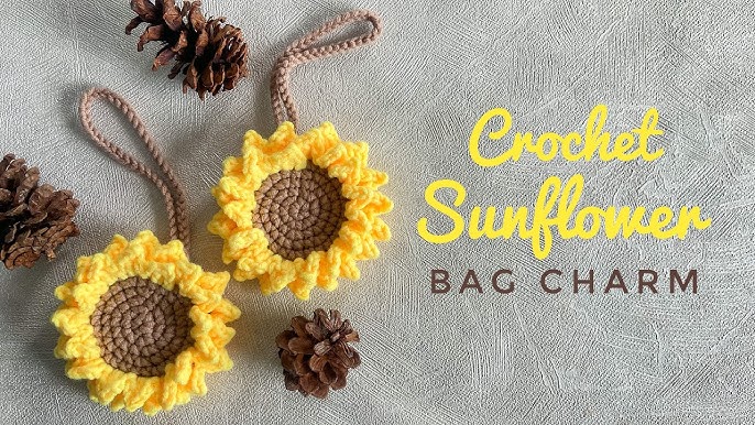 Sunflower Keychain Charm Crochet Kit – seelycrochet