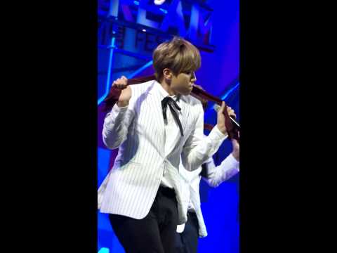 20151017 롯데월드몰 B1A4 - LONENY (산들 ver)