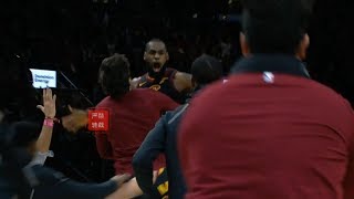 LeBron James Hits Amazing Game-Winning Buzzer Beater VS Pacers！