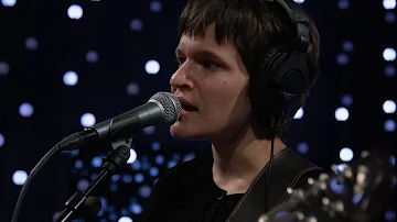 Big Thief - Black Diamonds (Live on KEXP)