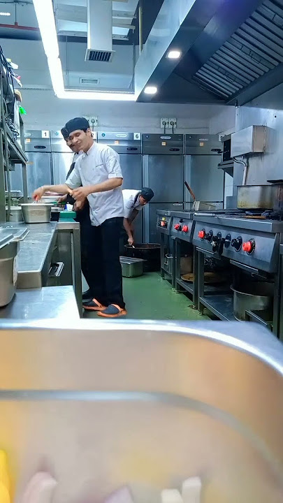 Hum kushal Cho Maji Garhwali Song 2023 #cheflife #hotellife  #hotelivate  #shortsvideo #hotwheels