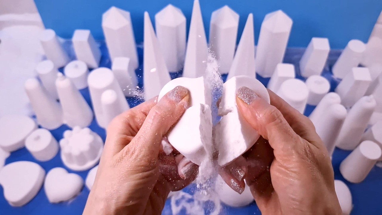 Pure White Baking Soda ASMR ❄️ Palm Crush