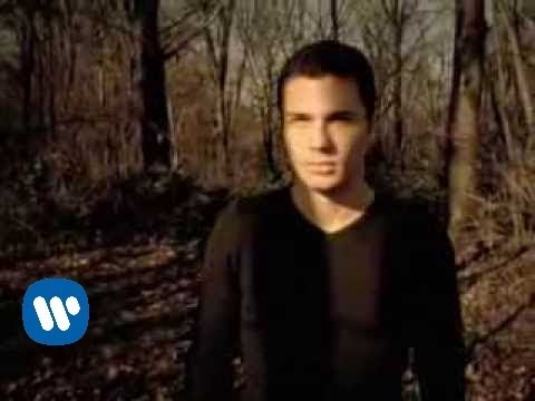 Assista a Tiziano Lugli - La mia stella (fragile) (Official Video) no YouTube