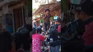 Download Lagu Mageh tah tak eleng MP3 Download Lagu Mageh tah tak eleng MP3