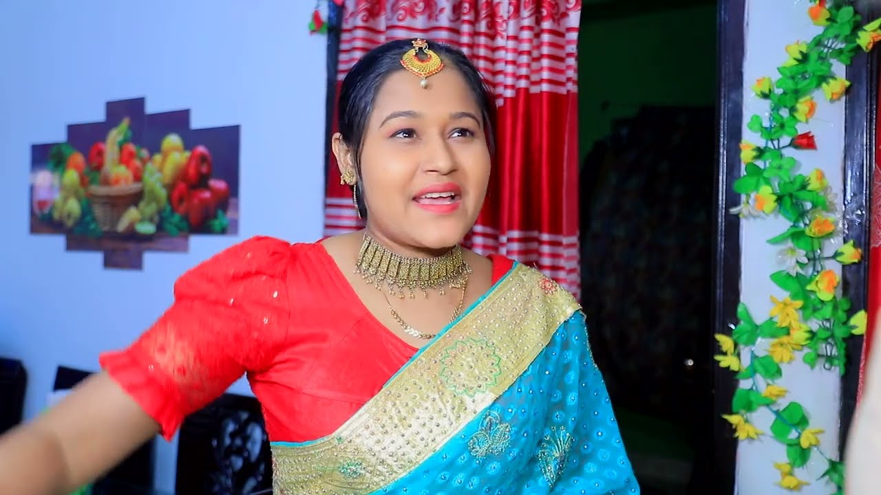 হটাৎ করে নতুন বৌয়ের পা ধরে বসে পরলো বরের চাচাতো বোন, এরপর যা ঘটল