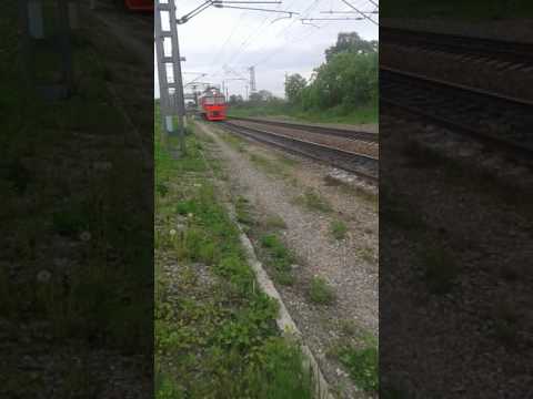 электромотриса ЭР9ПМ-348 станция