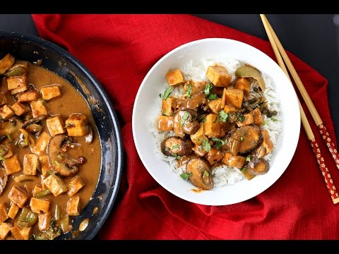 hoisin-tofu-mushroom-stir-fry-with-from-scratch-hoisin-sauce---veganricha.com