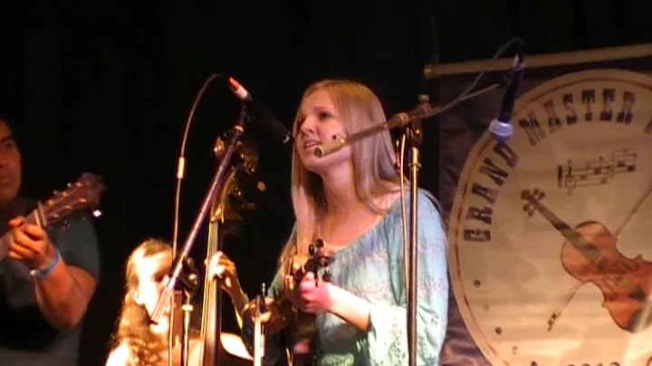 Carley Arrowood  2012 IBMA KOB Dark Skies