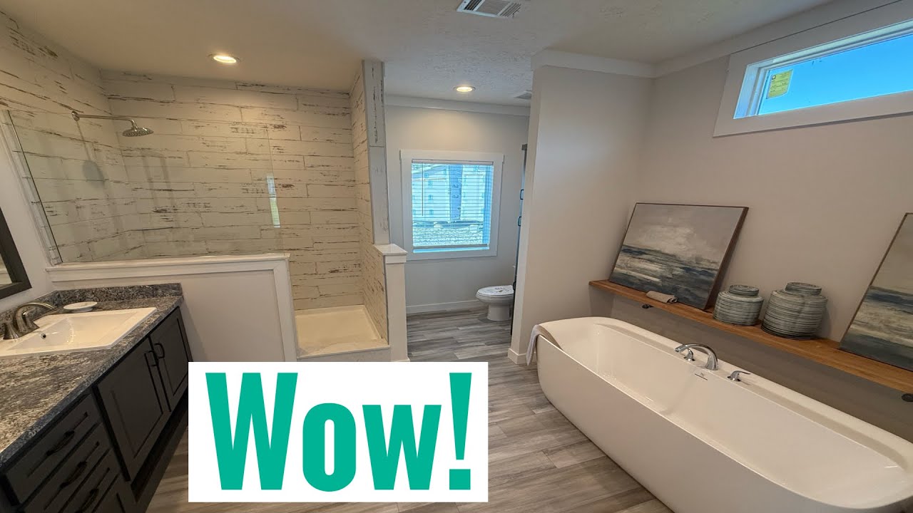9 Foot Ceilings In This GORGEOUS FULLY FURNISHED Manufactured Home!