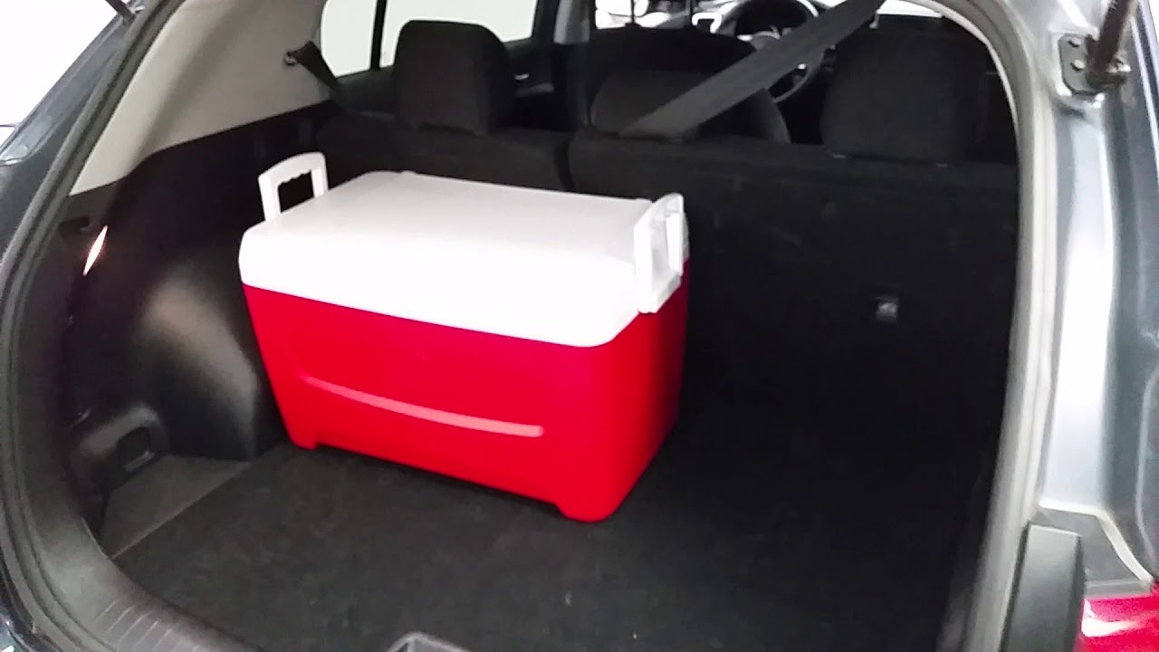 New 2018 Kia Sportage SUV - Checking Cargo Area Space / Room - Full Size Coleman Cooler
