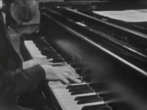 Joy Marshall vocals, Rob Madna piano, Orchestra Fr...