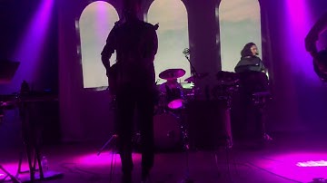 Django Django - Intro/Marble Skies