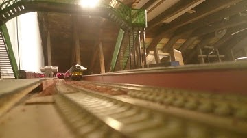 Dapol Class 22 with Roads & Rails sound, revised version.