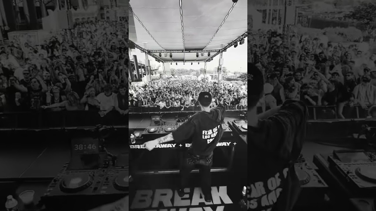 I need this remix in my life - YouTube