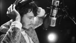 Download lagu Oscar And The Wolf feat. Tsar B - Back to Black (Film Black Version) -