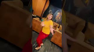 Hot Pakistani girl Mujra dance viral video in bar shorts mujra tiktok reels sexy bhangra مجرا