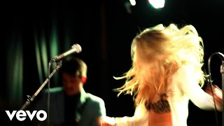 Video thumbnail of "Catey Shaw - Tell Everyone"