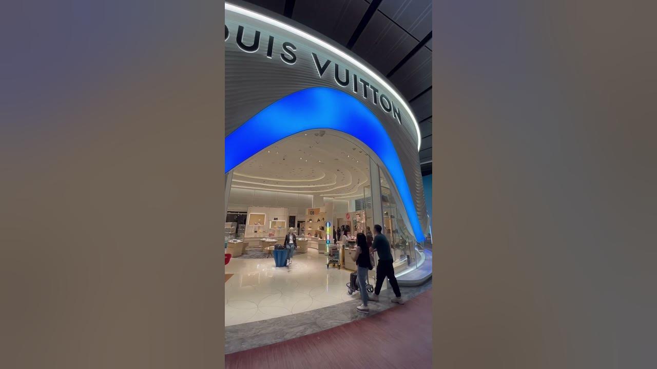 Louis Vuitton Singapore Changi Airport T1 Store in Singapore