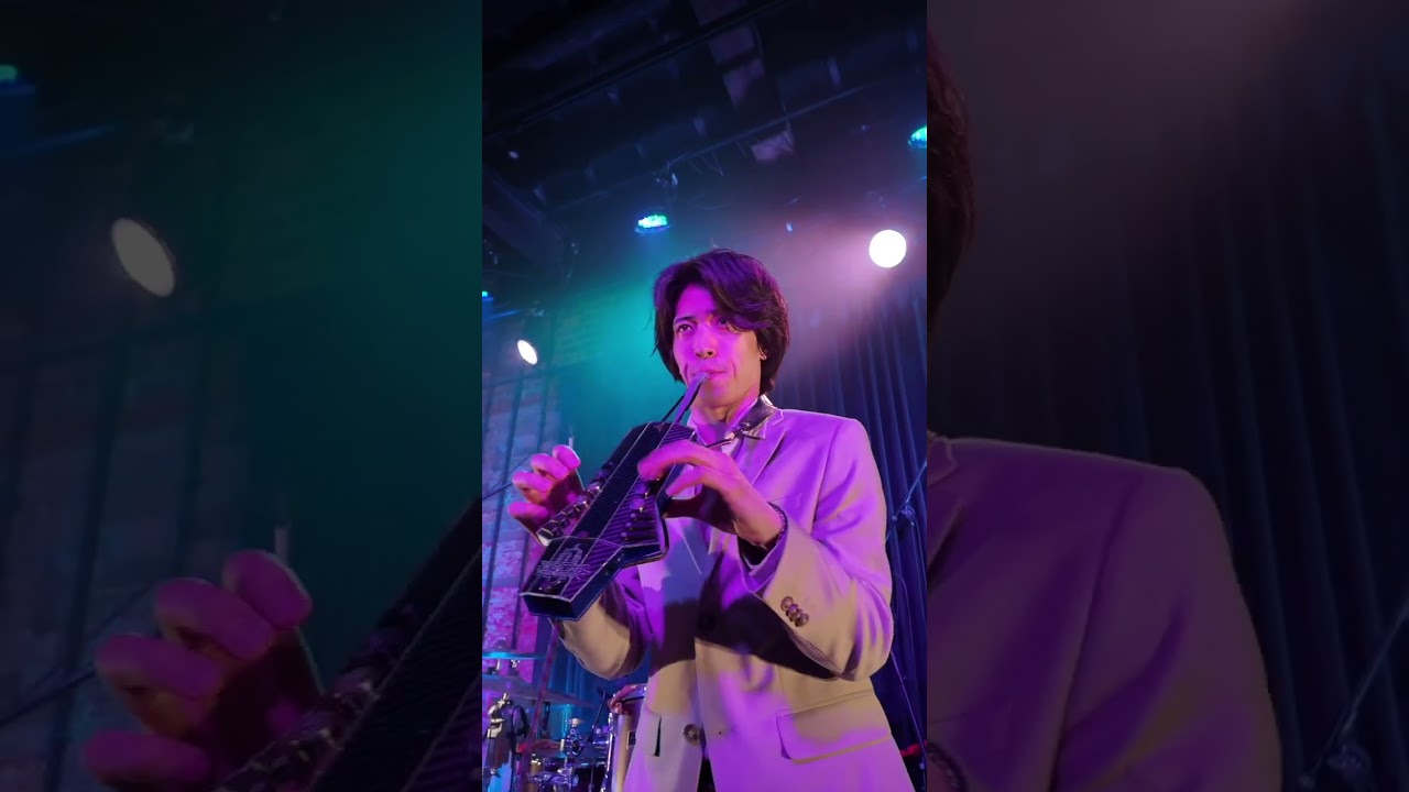 最新の楽器で80年代の音楽再現