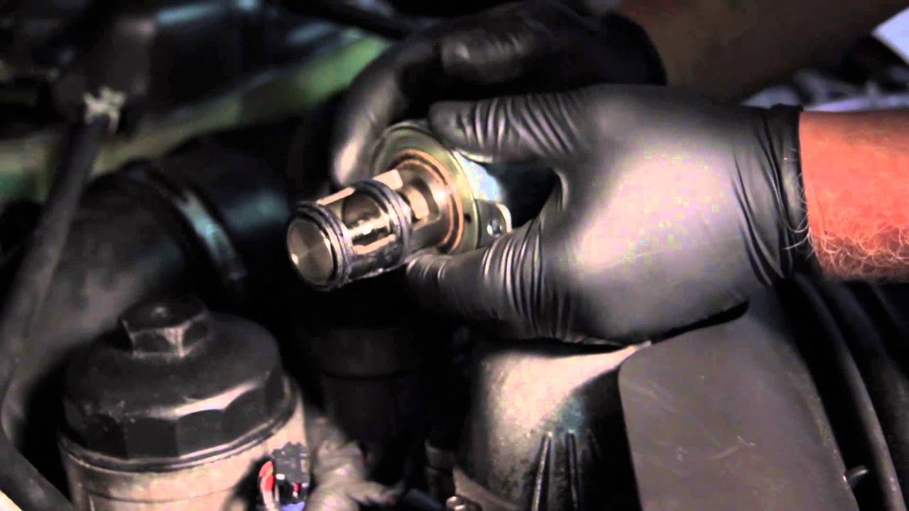 Ford 6.0 Liter Powerstroke EGR Valve Installation - YouTube