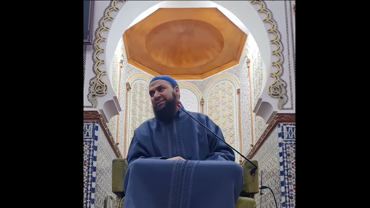 تفسير قوله تعالى من سورة البقرة:يا أيها الذين آمنوا أنفقوا مما رزقناكم من قبل أن يأتي يوم لا بيع فيه