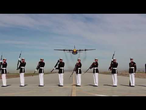 Featured image of post Lee Greenwood - God Bless The Usa Original Video / Lee greenwood, in collaboration with the united states air force band, singing sergeants, and home free, released a new version of his hit song god bless the u.s.a..