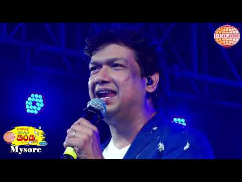 Alladsu alladsu Song by Vijay Prakash in Sri Bhagyalakshmi Nammura Thindi Mela In Mysore