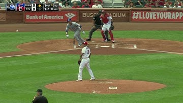 CHC@STL: Lester breaks the ice with an RBI single