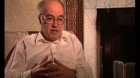 Michael Atiyah - Peers from Manchester Grammar School (9/93)