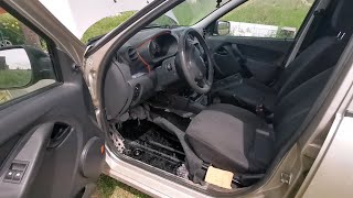 видео: вода в салоне Lada Granta устранение причины картинка: вода в салоне Lada Granta устранение причины