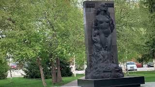 Памятник,погибшим в жд катастрофе на станции Аша. Омск