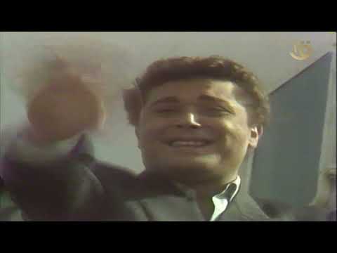 محسن بيه ما قدرش الا انو يودع رأفت الهجان على المركب المسافرة