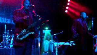 Con Funk Shun - Miss Got the Body(LIVE)12/31/08! chords