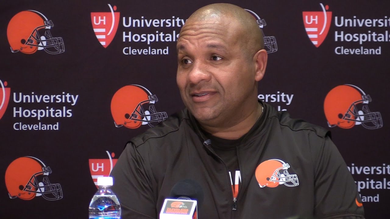 Browns' Hue Jackson says he'll keep promise to jump in Lake Erie