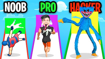 NOOB vs PRO vs HACKER In FLEX RUN 3D: SUPERHERO SQUAD!? (ALL LEVELS!)