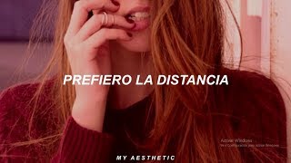 Gala Brie - Distancia [Letra]