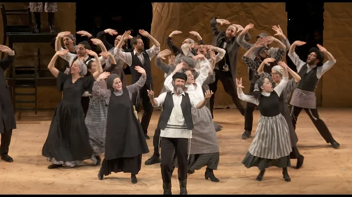 FIDDLER ON THE ROOF IN YIDDISH - Montage
