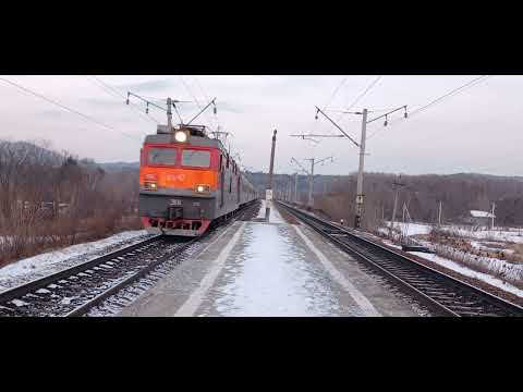 Электровоз ЭП1-294 с