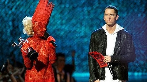 Eminem em momento embaraçoso com Lady Gaga