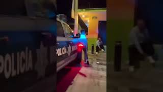 Esto sucedió mientras varias personas comían tacos en San Juan de Ocotan