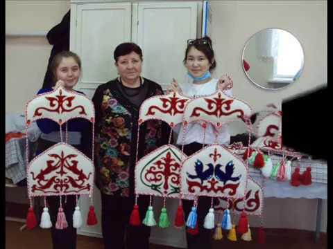 Показ национальных казахских оберегов (Тумар) - YouTube
