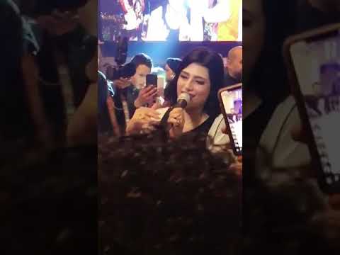 استديو يارا محمد من اغنية الصحاب طلعوا مفيش