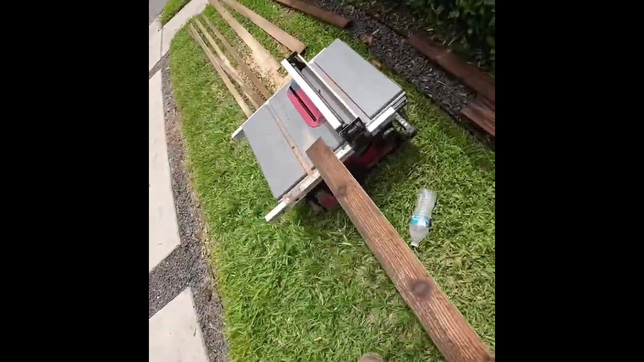 The best way to cut trim!