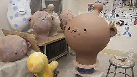 En Iwamura: Carving the surface - Ceramic Sculpture